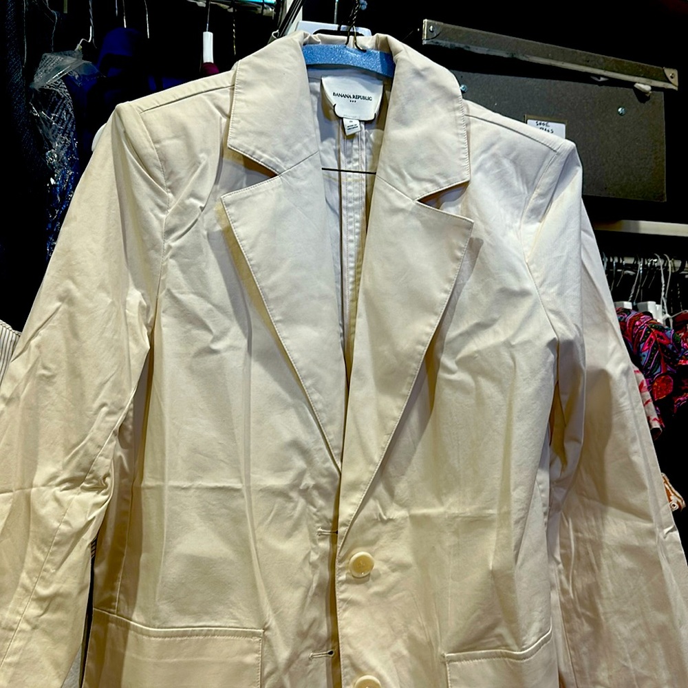 Banana Republic Jacket never worn S